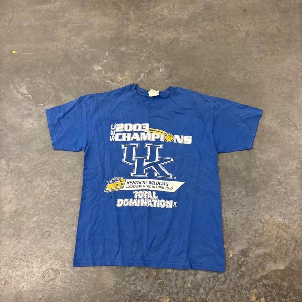 vintage 2003 Kentucky Wildcats Tee Size large